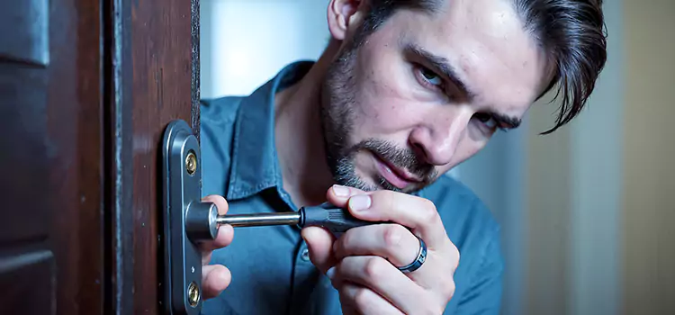 Eviction Locksmith Okotoks